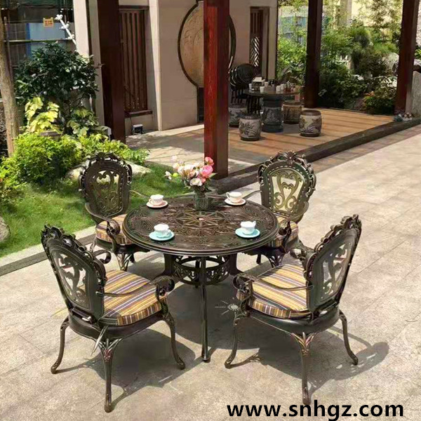欧式花园铸铝桌椅